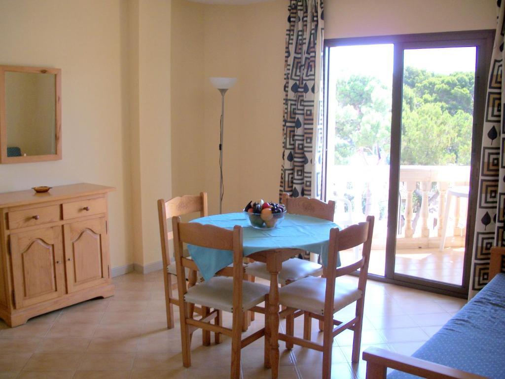 Apartamentos Triton Cala Ratjada  Habitación foto