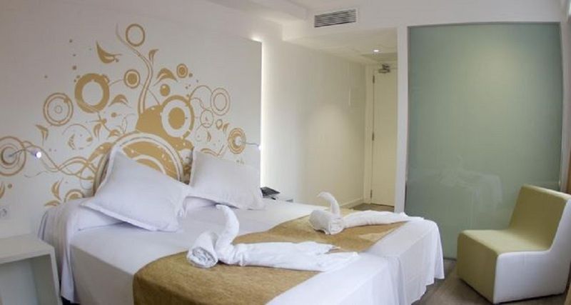 Apartamentos Triton Cala Ratjada  Exterior foto